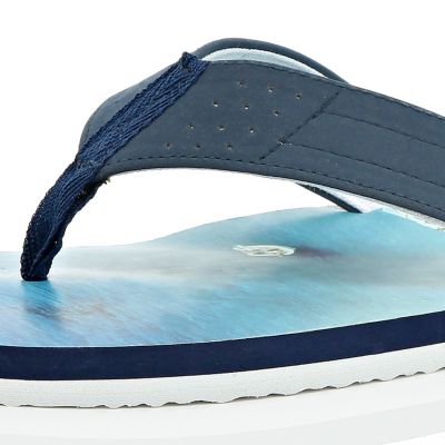 Blue beach print flip flops